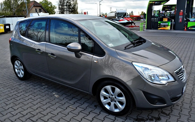 Opel Meriva cena 27900 przebieg: 178000, rok produkcji 2013 z Lewin Brzeski małe 232